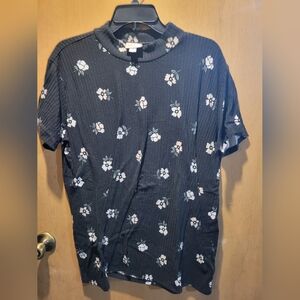 LulaRoe Ruth Top